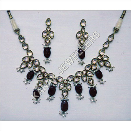 Fashion Costume Jewelry - Gemstones and Metal Variable Dimensions Burgundy Color | Elegant Design Festival Appropriate Indian Tradition Party Wear