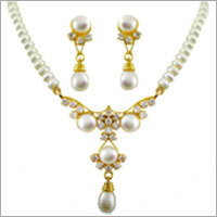 Bridal Jewellery Rent