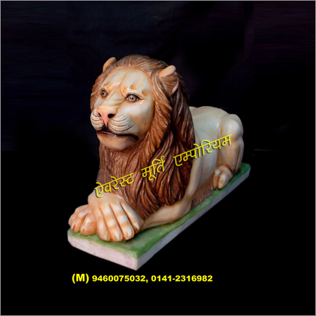 Loin Statue