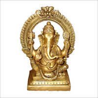 Ganesha Sitting with crafted ring