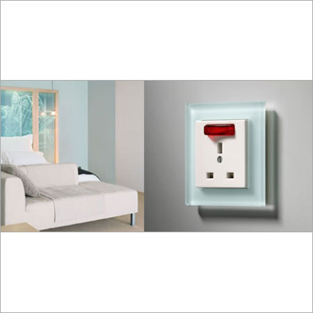 International Universal Socket