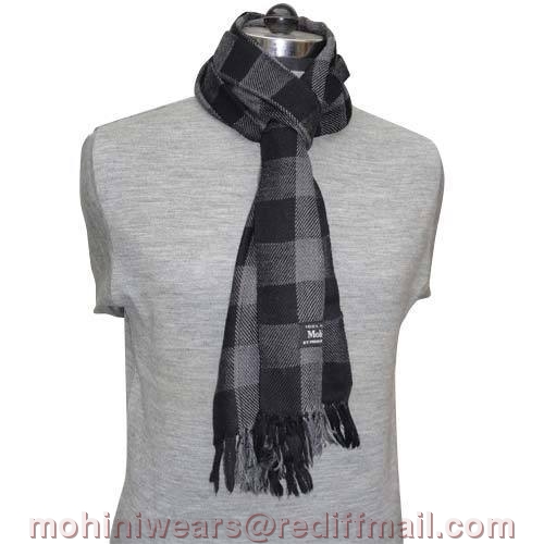 Woolen Muffler