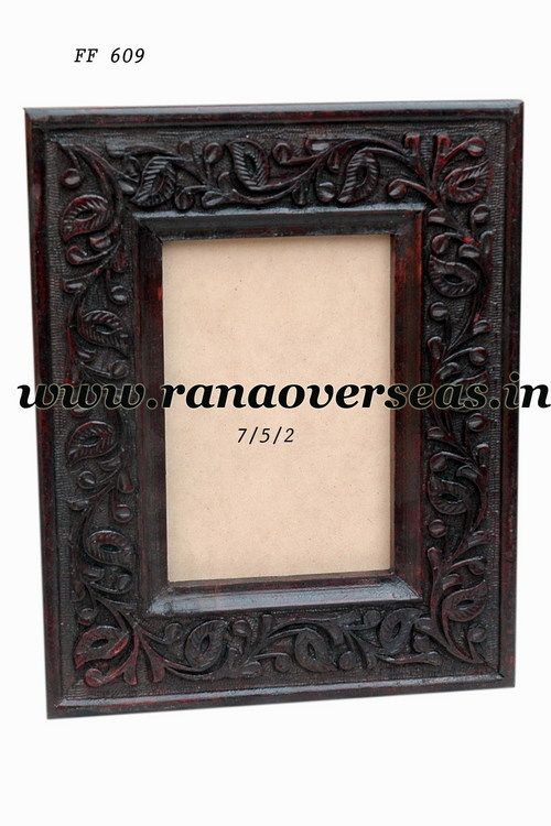 Wooden Carved Photo Frame In Mango Wood