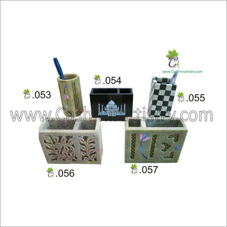 Handicraft Pen Stand