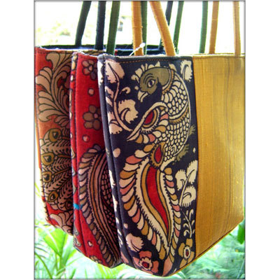 Shoulder Bags