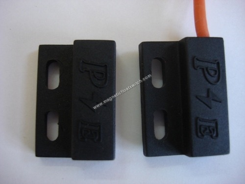 Black Magnetic Proximity Switches