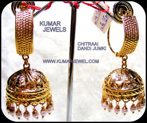 golden hoop earrings.