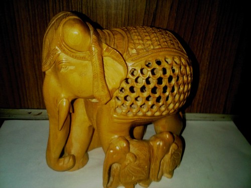 wooden jaali elephant with baby