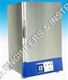 Walk - In - Incubators - Stainless Steel, 1.1x2.3x1.1 Meters, White | Humidity Control up to 95%, Suitable for Cryogenics & Pharma Industries