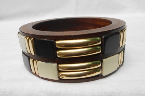 Studded Wooden Bangles