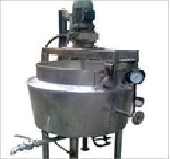 DoubleJacket Boiling Vat With Stirring Arrangement