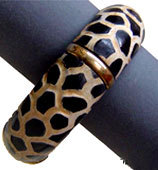 Horn Pattern Bangle