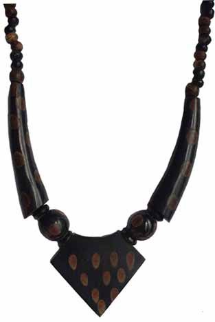 Attractive Horn Necklace
