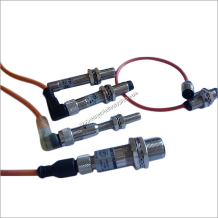 Inductive Proximity Switch Connector Type Application: Meatal Intdustries Used