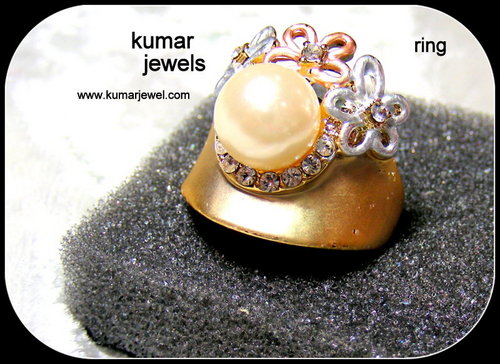 pearl ring.