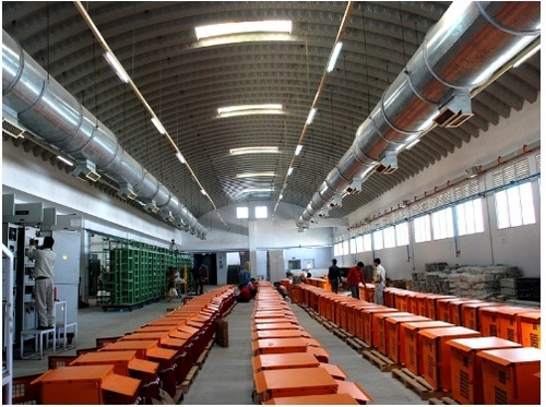 Roof With Overhead Ducting
