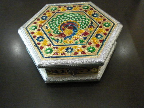 DESIGNER FRUITE BOX