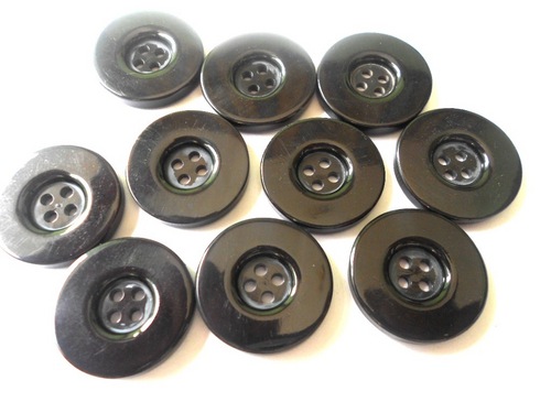 Black Horn Button