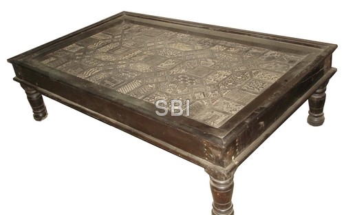 Handicraft Wooden Table