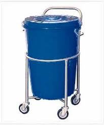 SOILED LINEN TROLLEY SS (PLASTIC BUCKET)