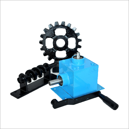 Berring gear box for rolling shutter