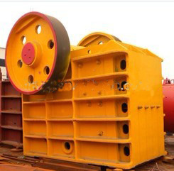 Heavy crushing machine