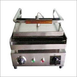 Sandwich Griller - Stainless Steel 25x15x10 cm, 1000W | Even Heating, Non-Stick Plates, Easy Cleaning, Compact Design