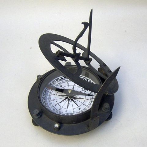  Colour Brass-Sundial-Compass