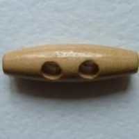 Light Wood Toggle With 2 Holes