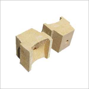 Hand Moulding Refractory Bricks