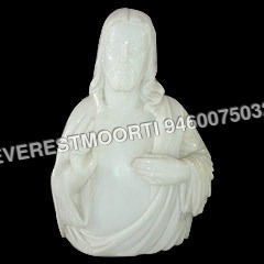 Jesus Crist Statues