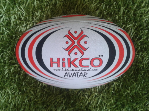 RUBBER RED RUGBY BALL