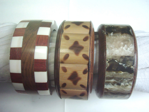 wooden  bangles with inlay Resin & Bamboo