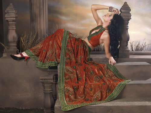 Bridal Wedding Lehengas Sarees - Silk Blend, 5.5 Meters, Red | Handcrafted Zardozi Embroidery, Elegant Design, Custom Size