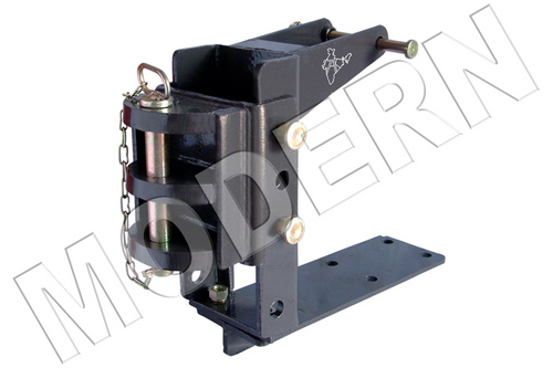 TOWING HOOK MASSEY FERGUSON