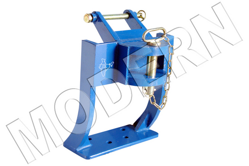TOWING HOOK FARMTRAC 