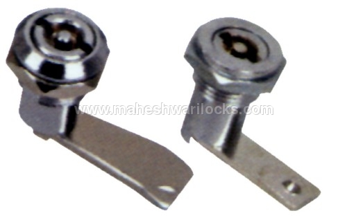 Spring loaded lock slot