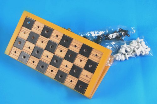 Braille Folding Chess Board