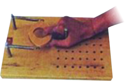 FINGER EXERCISER