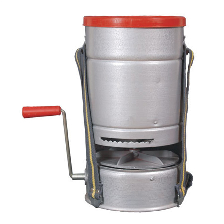 Fertilizer Broadcaster