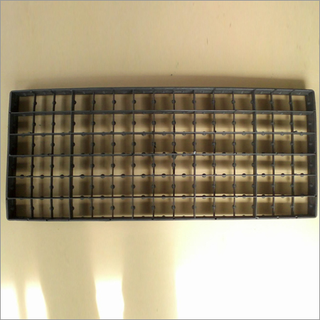90 Eggs Capacity Setting Tray