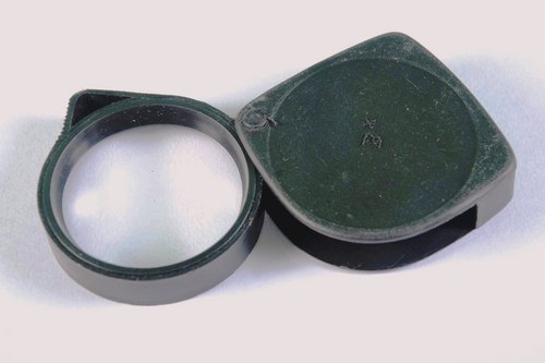 Various Braille Folding Pocket Magnifier Lens