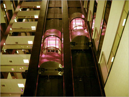 Shopping Mall Lifts