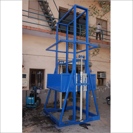 Hydraulic Goods Lift