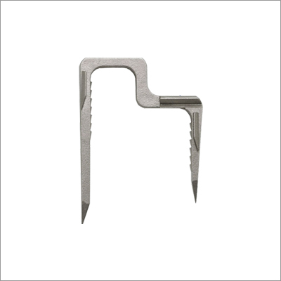 Orthopaedic Staple with Offset