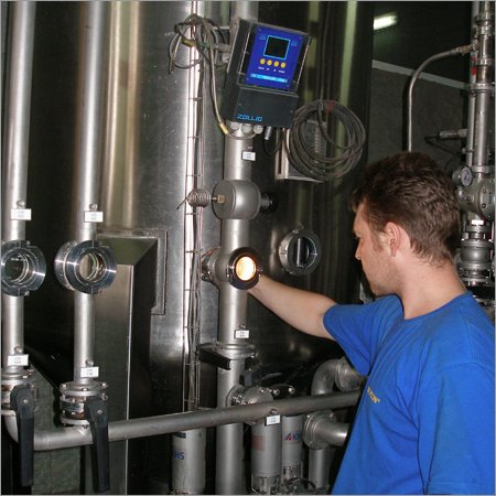 हमारा विनिर्माण इकाई