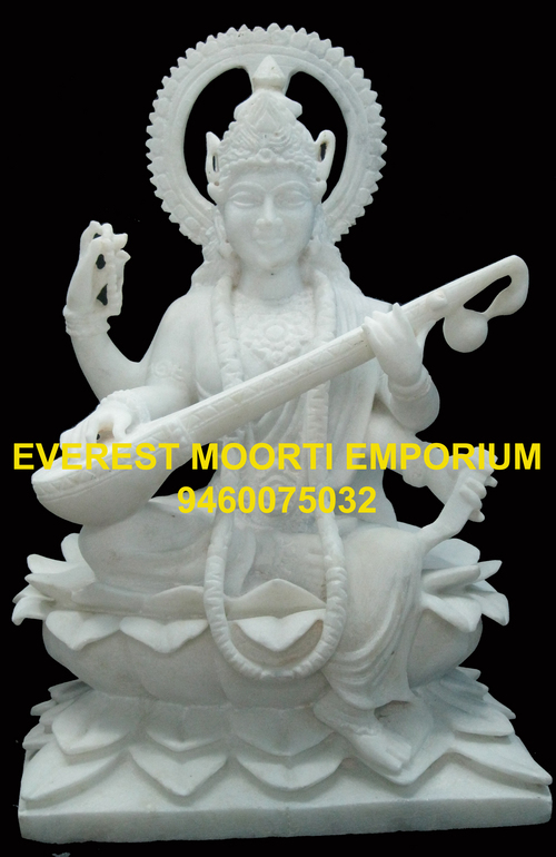 Saraswati moorti