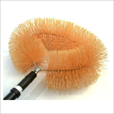 Cobweb Brush Triangular