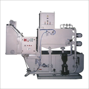 Vacuum Filter With Conveyour