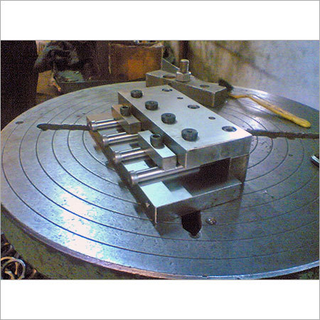 Drilling JIG - Steel 300x150x100 mm, 10 mm Hole Diameter | High Precision, Durable, Easy Setup, Versatile, Secure Hold